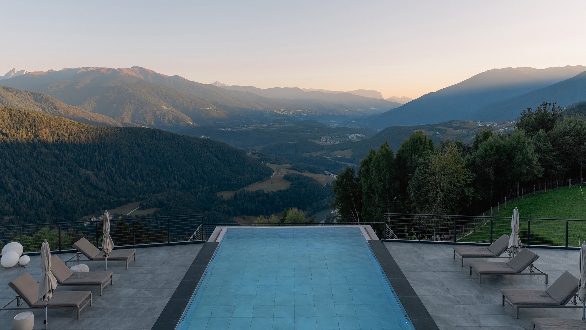 Der Huberhof in Meransen: willkommen! Der Huberhof in Meransen: willkommen!